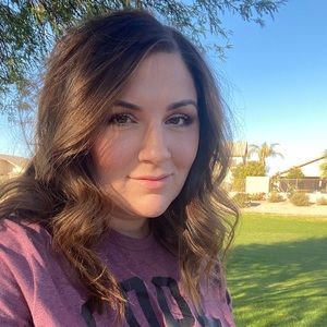 Meet your Posher, Sandra